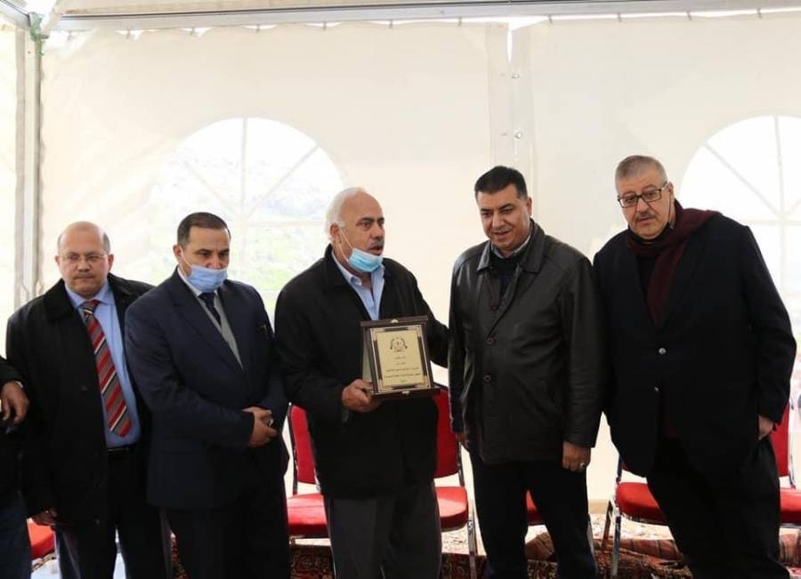 جمعية ماحص السياحية تطلق مبادرة ازرع شجرة بالتبني...صور