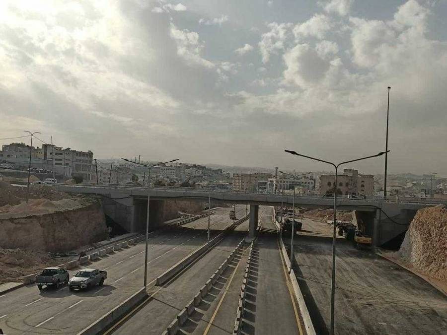 الانتهاء من أعمال جسر ماركا وإعادة حركة السير بالاتجاهين