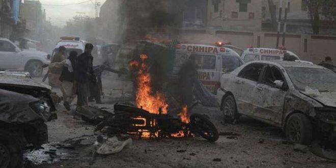 ثلاثة قتلى و28 جريحاً في انفجار عبوة ناسفة جنوب غرب باكستان