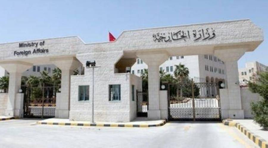 الخارجية تتابع انقطاع التواصل بين مواطن في أوكرانيا وذويه