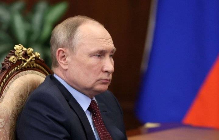 وكالة الاستخبارات الأمريكية: بوتين غاضب