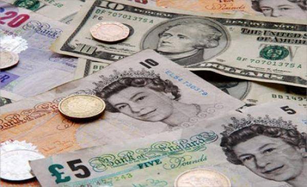 هبوط الاسترليني واليورو أمام الدولار