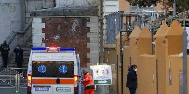 إيطاليا تسجل 136 حالة وفاة بكورونا