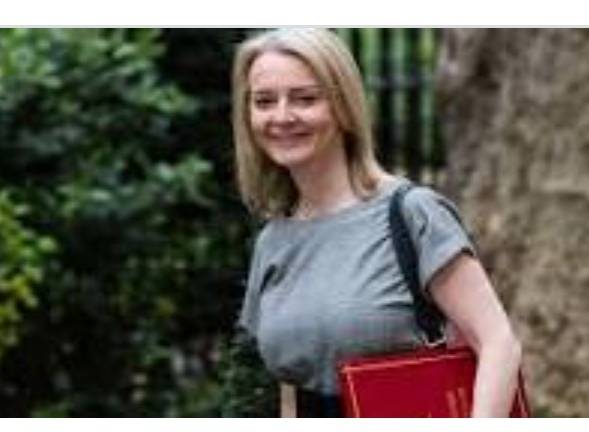 لندن تفرض عقوبات على 386 نائبا روسيا