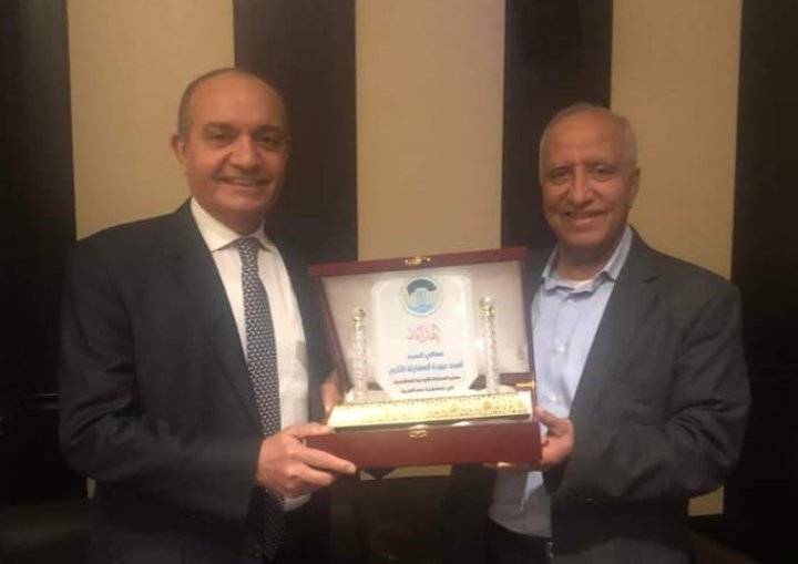 جامعة العقبة للتكنولوجيا تشارك في المعرض الدولي العاشر للتعليم و التدريب في القاهرة (Edu Gate)