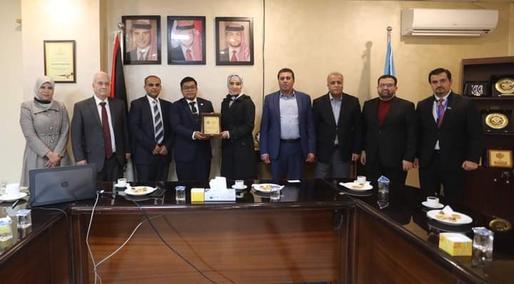 بحث آفاق التعاون الأكاديمي بين جامعة العلوم التطبيقية الخاصة والملحقية الثقافية الماليزية...