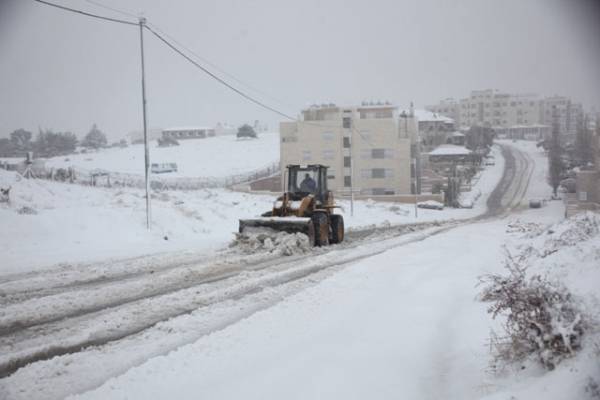 أجواء باردة جدًا وتوقعات لتساقط الثلوج فوق المرتفعات التي تزيد عن 900 متر غدًا