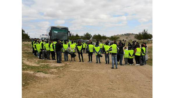 مديرية الأمن العام تنفذ يوما بيئيا سياحيا في مادبا