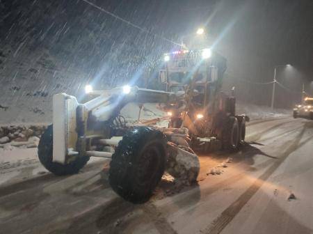 الأشغال تحذر من الظروف الجوية السائدة وتنشر ارقام غرف الطوارئ