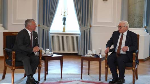 الملك يلتقي الرئيس الألماني في برلين