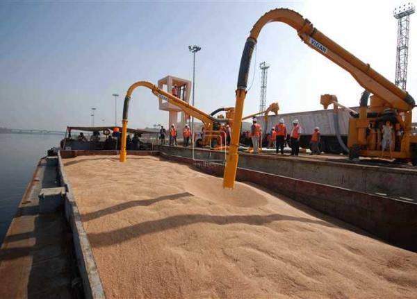 ميناء العقبة على موعد مع وصول باخرة تحمل 50 ألف طن قمح