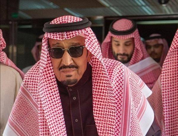 الملك سلمان يغادر المستشفى بعد اجراء فحوصات طبية