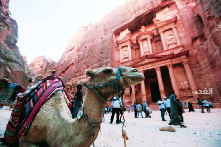 462 مليون دولار عائدات قطاع السياحة خلال أول شهرين من 2022