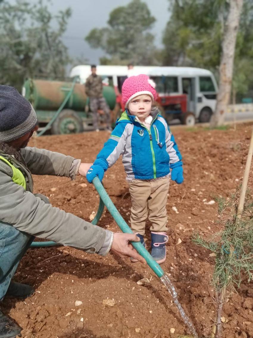 يوم تطوعي للسفارة الأمريكية في مدينة الحسين للشباب