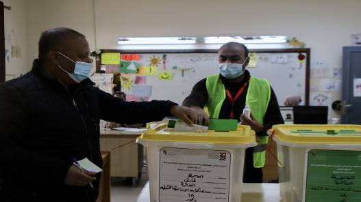 19.8 نسبة الاقتراع في جميع المحافظات حتى 3:30 عصرا