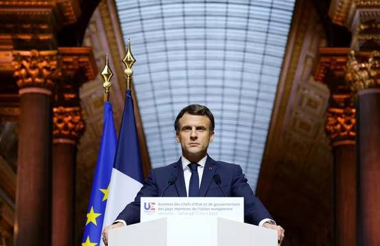 ماكرون: العالم على مشارف أزمة غذاء غير مسبوقة