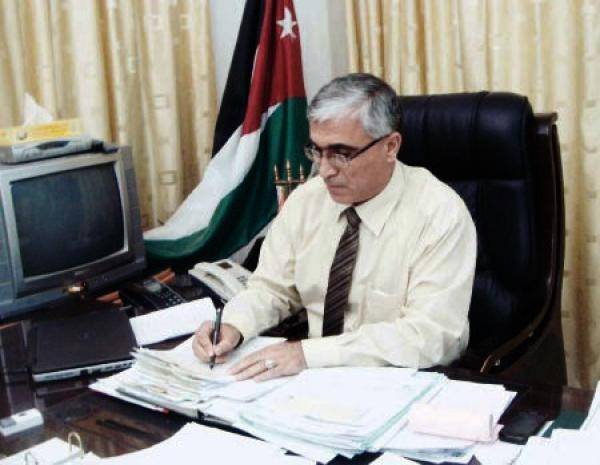 رئيس بلدية الكرك يطالب الخارجية بإعادة دروع مُنحت لوفد اسرائيلي