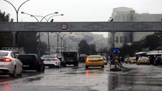 وزارة الأشغال تتعامل مع 86 بلاغًا خلال المنخفض الجوي الماضي