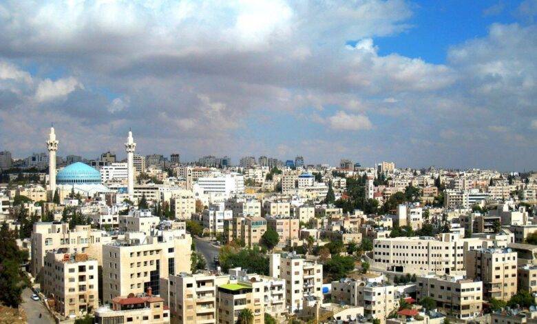 ارتفاع على درجات الحرارة غدا وفرصة لهطول الأمطار في بعض المناطق