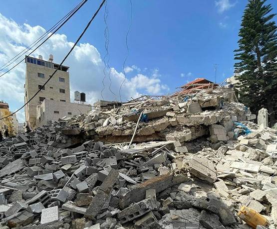 انهيار مبنى قيد الانشاء بطولكرم