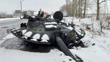 فضيحة في قلب الجيش الروسي.. باعوها من أجل الكحول