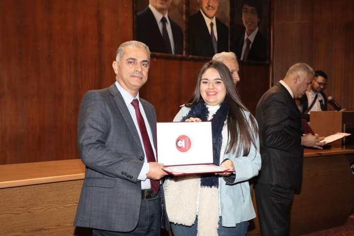 كلية الملكة رانيا للسياحة في الجامعة الهاشمية تكرم الطلبة الأوائل والمتميزين_صور