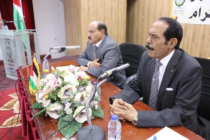 رئيس جامعة جرش يلتقي الطلبة الجدد_صور