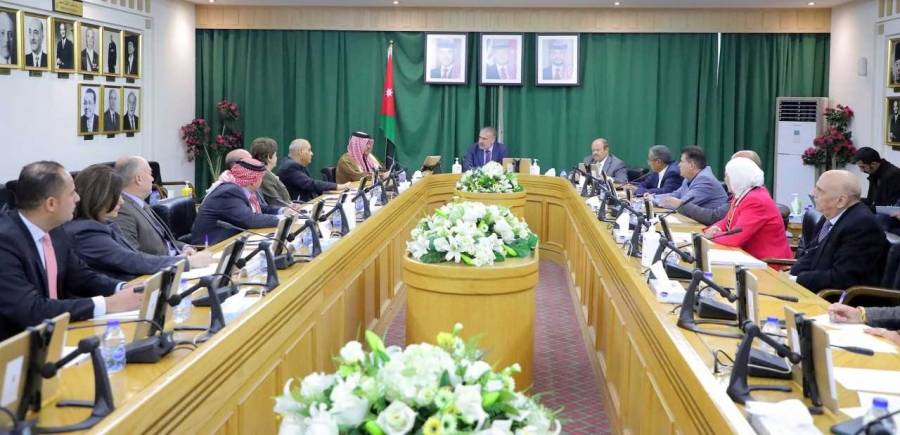 السفير آل ثاني: توجيهات لرفع حجم الاستثمار القطري في الأردن