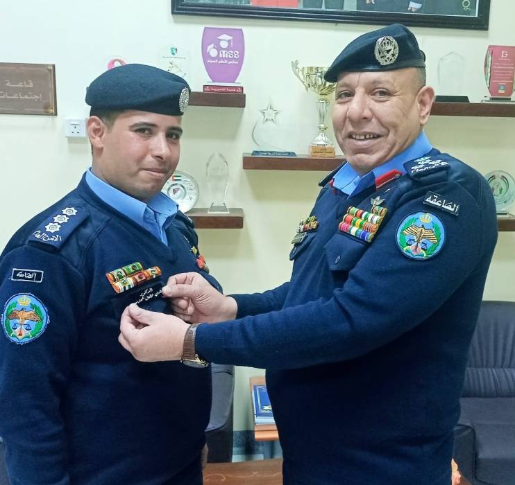 العميد الدويري يكرم النقيب فادي المحارب لحصوله على شهادة الدكتوراه