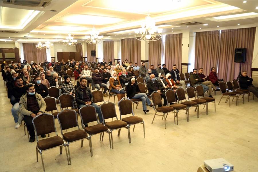 100 مهندس ومهندسة يؤدون اليمين القانونية في عمان