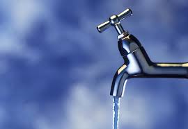 توقف التزويد المائي عن مناطق في محافظات الشمال...أسماء