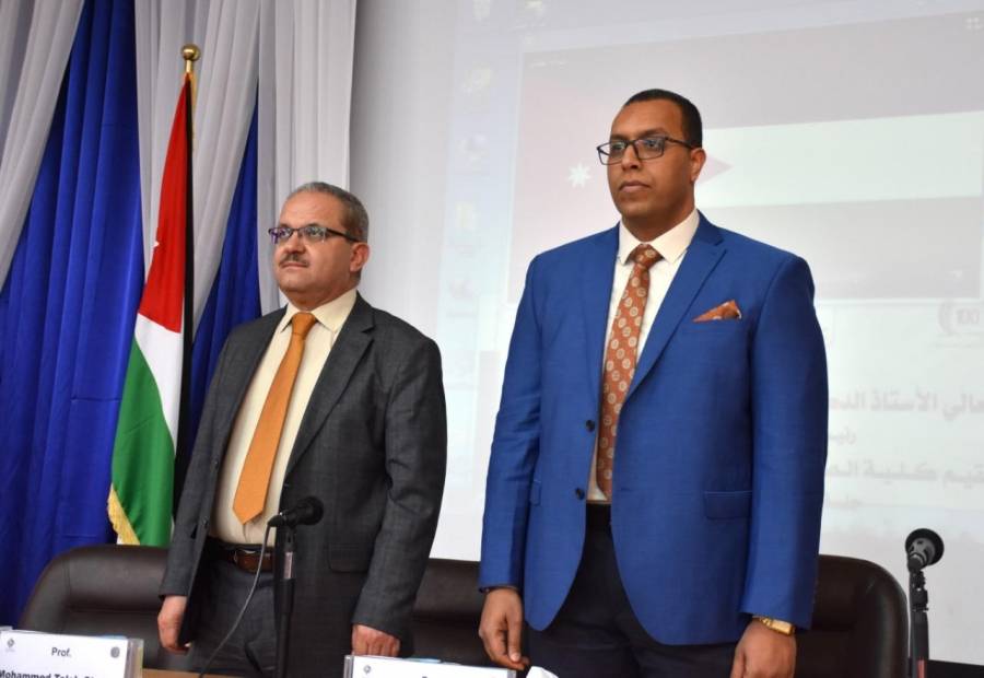 عبيدات يرعى حوارية حول تأثير جائحة كورونا على التعليم والعمل في القطاع الصحي في جدارا ...صور