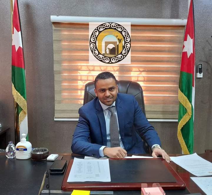 رئيس بلدية الجيزة قدر الفايز يهنأ جلالة الملك والشعب الأردني بالشهر الفضيل رمضان.