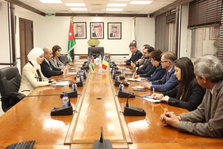 الشمالي يبحث مع وزير الزراعة الروماني ومسؤولة أميركية تعزيز التعاون