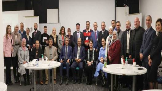 أكاديمية الملكة رانيا تستضيف نائبة رئيس مجلس اعتماد برامج إعداد المعلمين