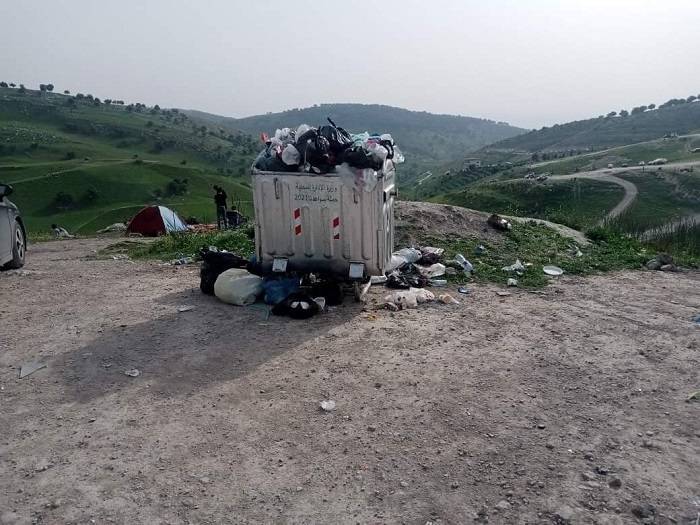 صور صادمة لأم النمل بعد “جمعة الرحلات”.. شاهد