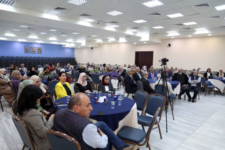 مهندسو العقبة يحتفلون بيوم الكرامة ويوم الارض وعيد الام