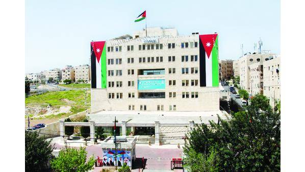 مرشحون مدعوون لحضور الامتحان التنافسي (أسماء)