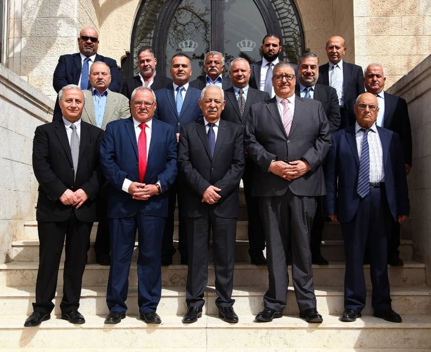 العيسوي: يلتقي رؤساء الجمعيات العشائرية (الفحيص)