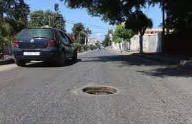 بلدية سحاب تنبه من سرقة أغطية المناهل