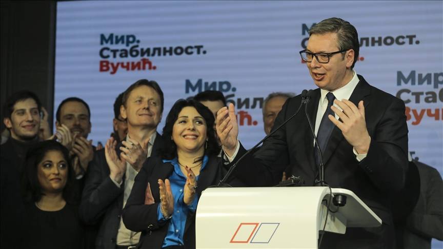 الرئيس الصربي يعلن فوزه بالمنصب مجددا