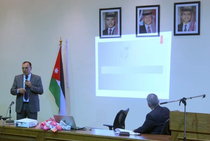 القضاة يحاضر في جامعة ال البيت عن بداية الشهر القمري ونهايته : رؤية فلكية