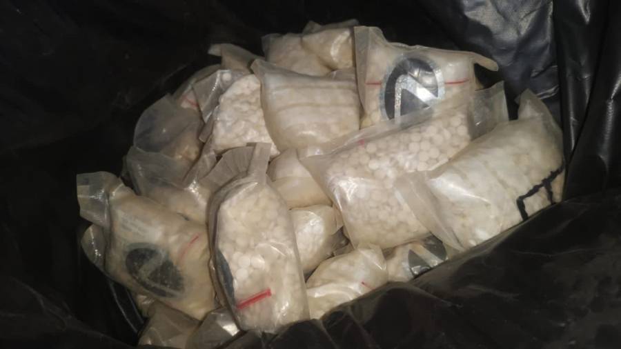 عاجل ...ضبط 209 آلاف حبة مخدرة بالقرب من مركز حدود العمري