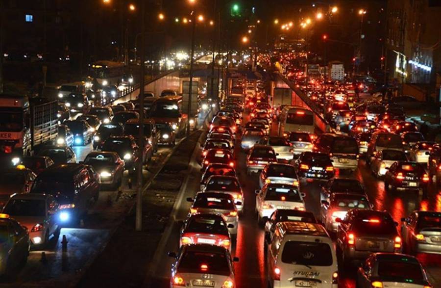 السير: هذه أسباب الأزمة في الطرق