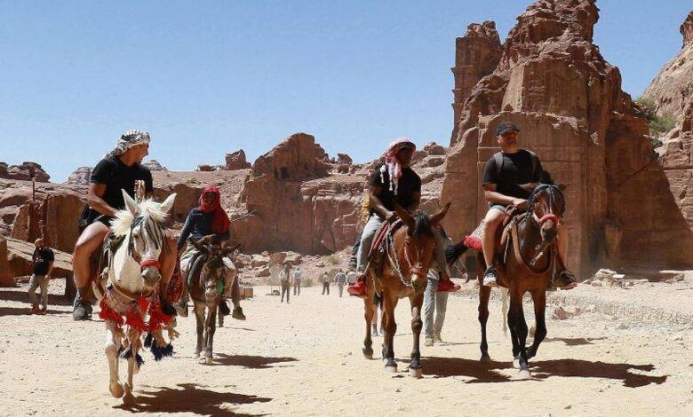 اتفاقية تهدف لاستقطاب 33 ألف سائح من أوروبا للأردن