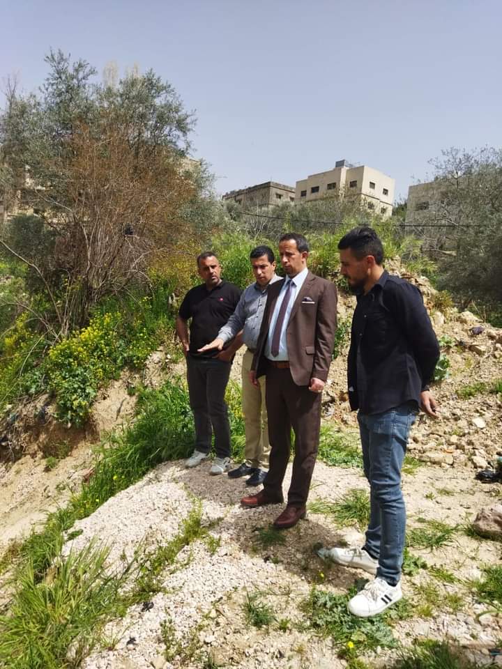 الزغول يتفقد مواقع هامة في عجلون