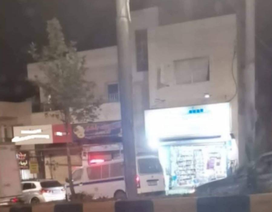 وضع حراسة أمنية أمام منزل نائب