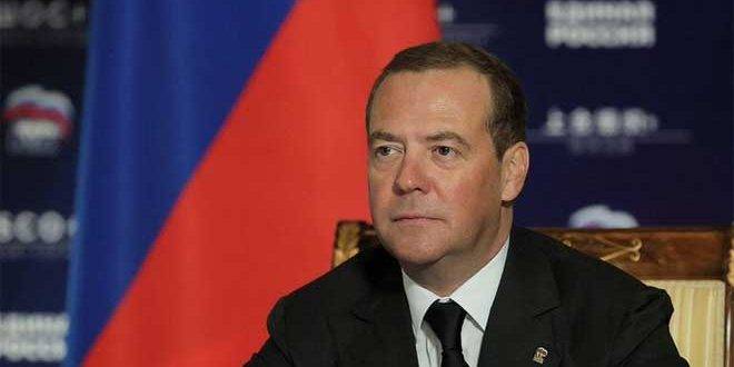 مدفيديف: روسيا لن تعزل نفسها عن العالم