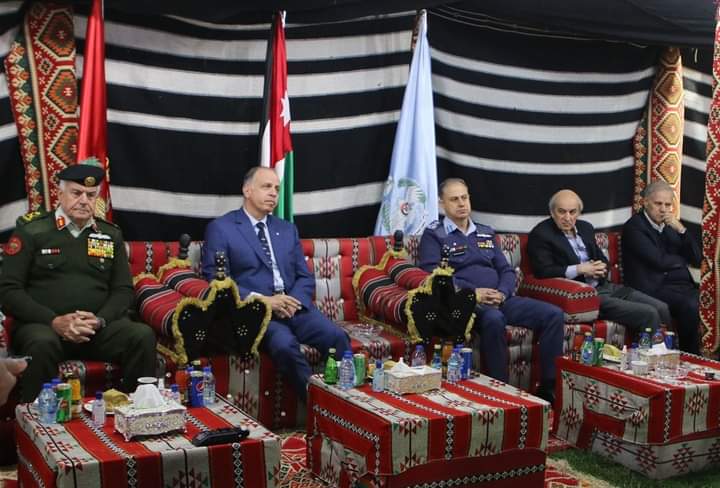 الأمير فيصل يشارك مرتبات سلاح الجو الملكي مأدبة الإفطار