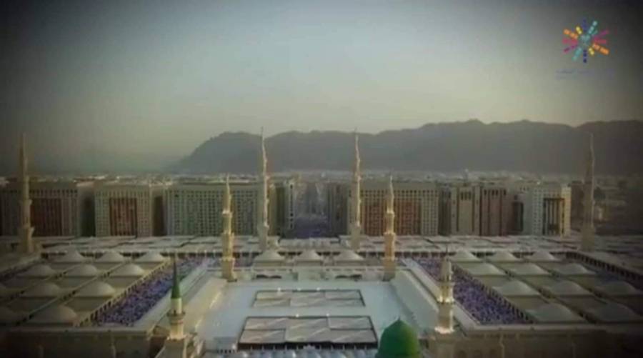 “عطر الكلام” أول برنامج مسابقات في العالم يجمع تلاوة القرآن والاذان جوائز مجموعها 12 مليون ريال سعودي...فيديو